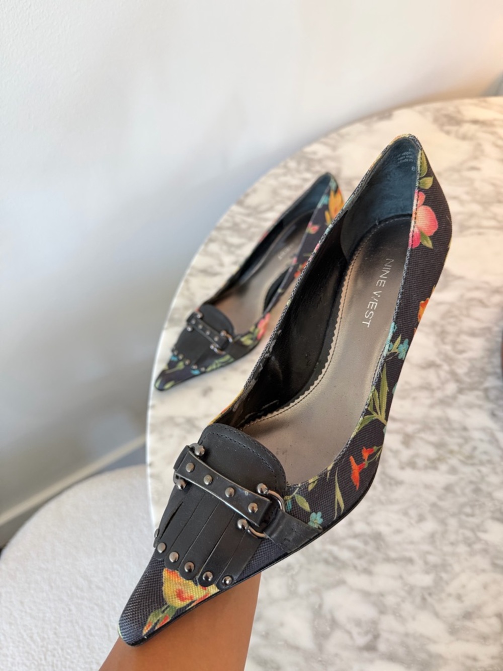 Nine West Y2K Black Floral Pointed-Toe Pumps- Vintage